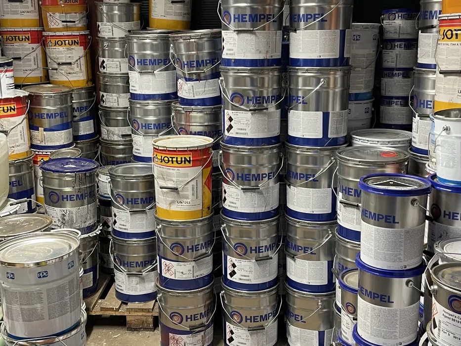 FARBA EPOKSYDOWA OKRĘTOWA PODKŁADOWA NA RDZĘ 5L HEMPADUR